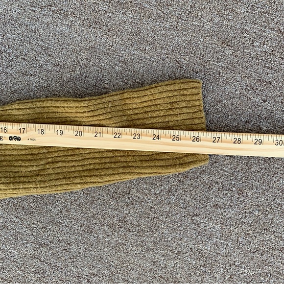 Madewell Sweater Women’s Size XL‎ Mustard Yellow Soft Merino Wool Blend - Picture 3 of 8